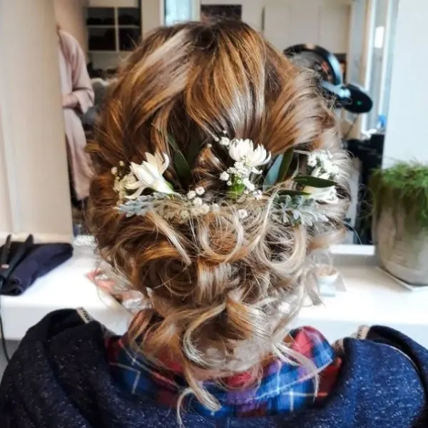 Haarschnitt und Farbe – Coiffure Europe in Nidau bei Biel (3)